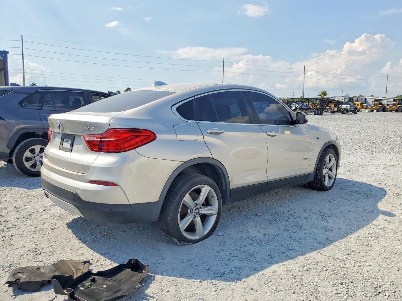 2015 BMW X4 xDrive28I - Фото 3