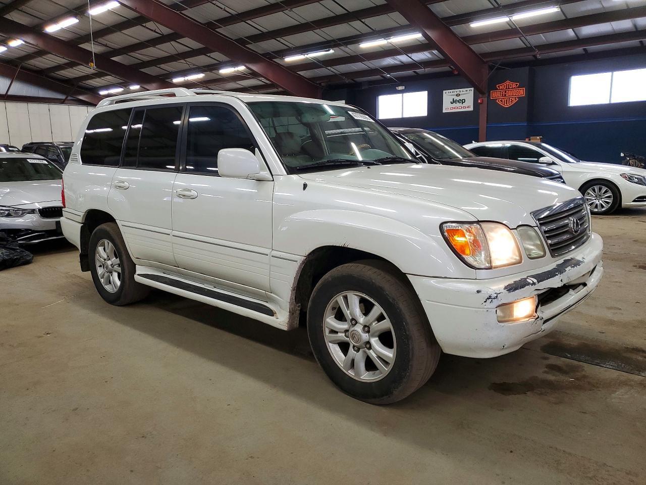 2004 Lexus Lx 470 Base - Image 4