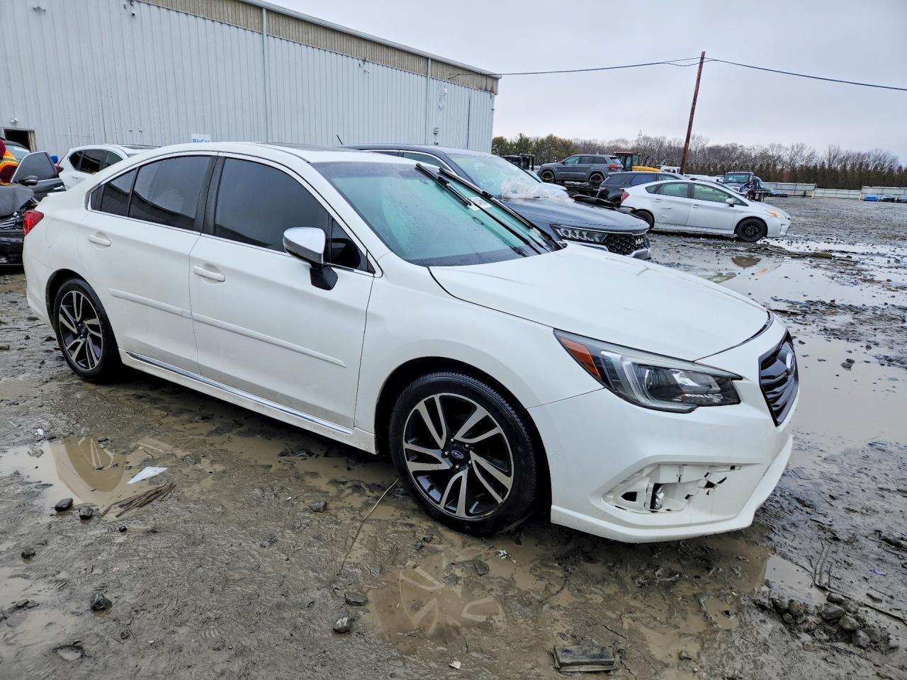 2018 Subaru Legacy Sport - Image 4