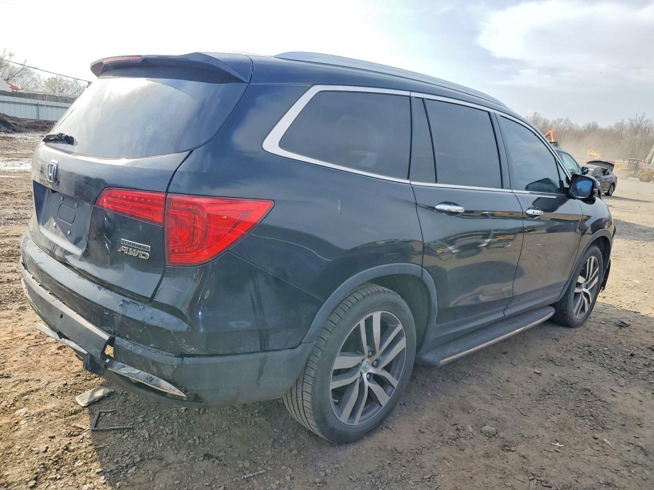 2016 Honda Pilot Touring - Фото 3