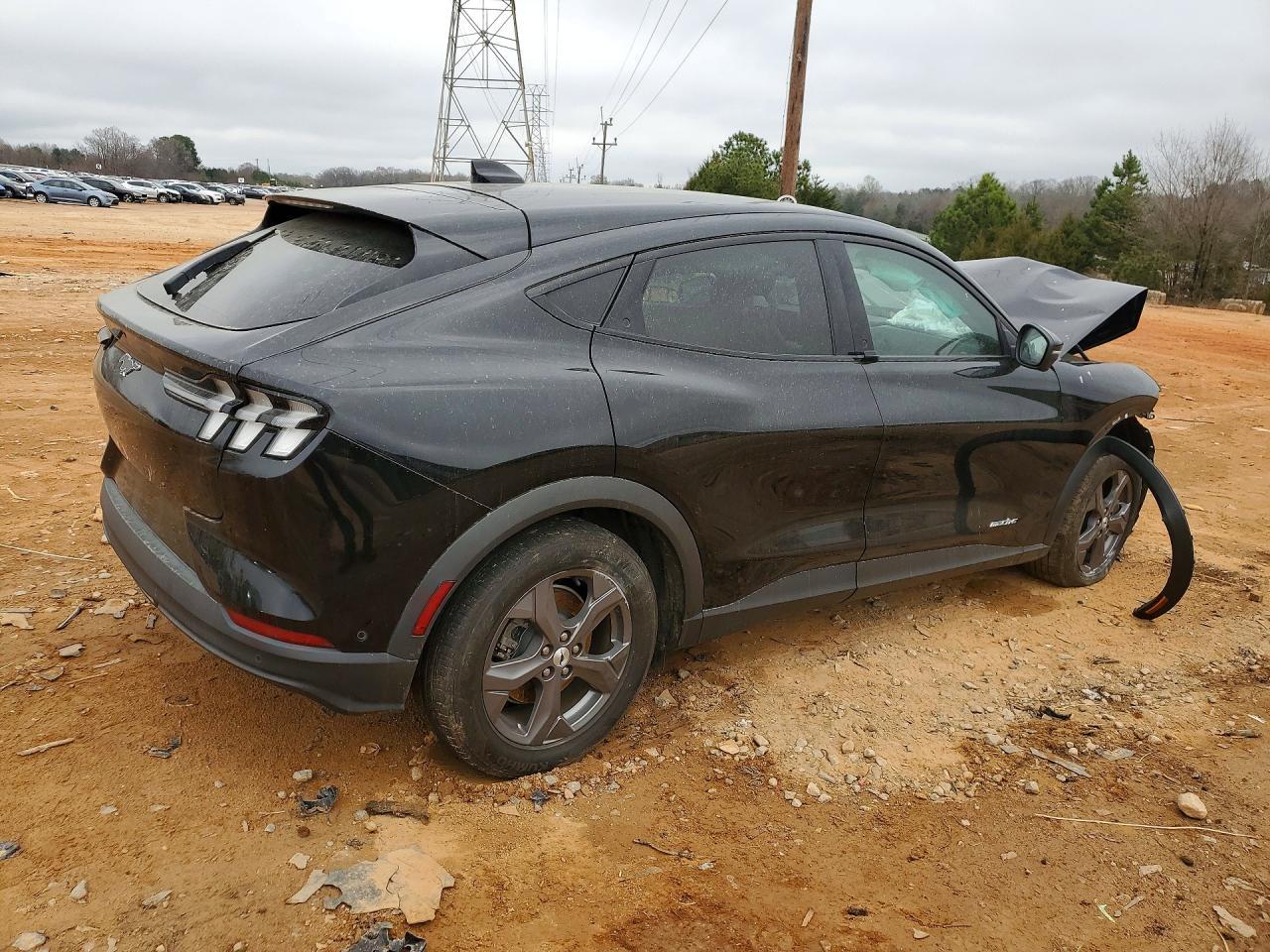 2022 Ford Mustang Mach-E Select - Image 3