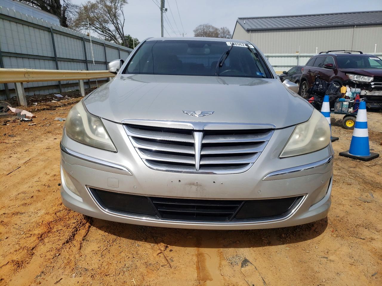 2012 Hyundai Genesis 5.0L R-Spec - Фото 5