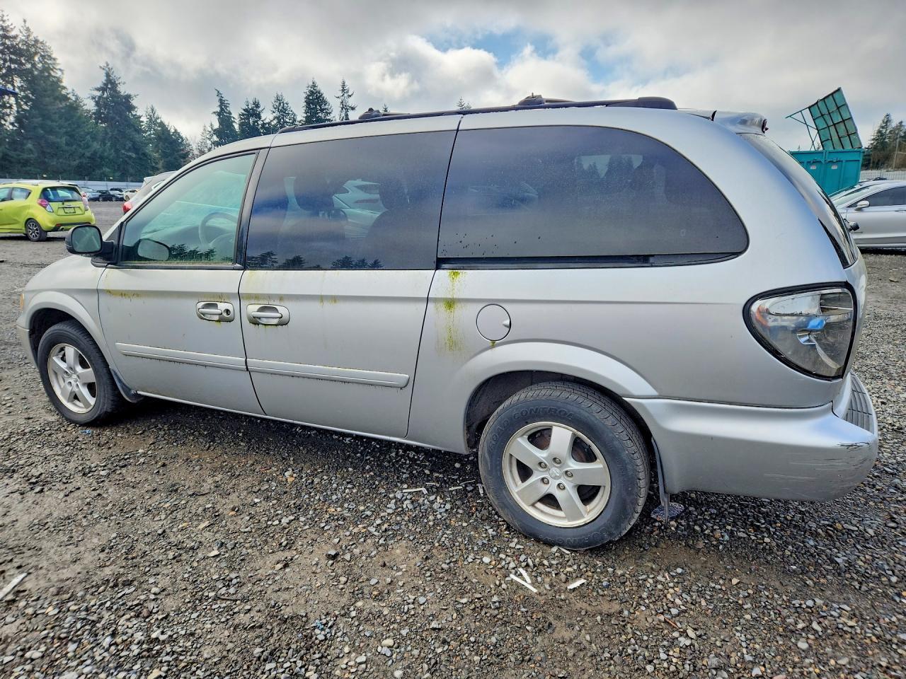 2005 Dodge Caravan - Фото 2