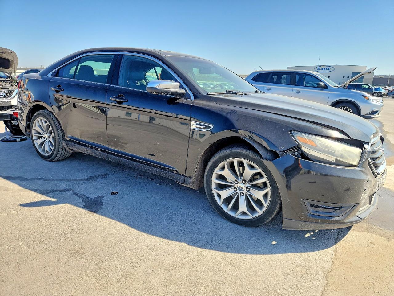 2013 Ford Taurus Limited - Image 4