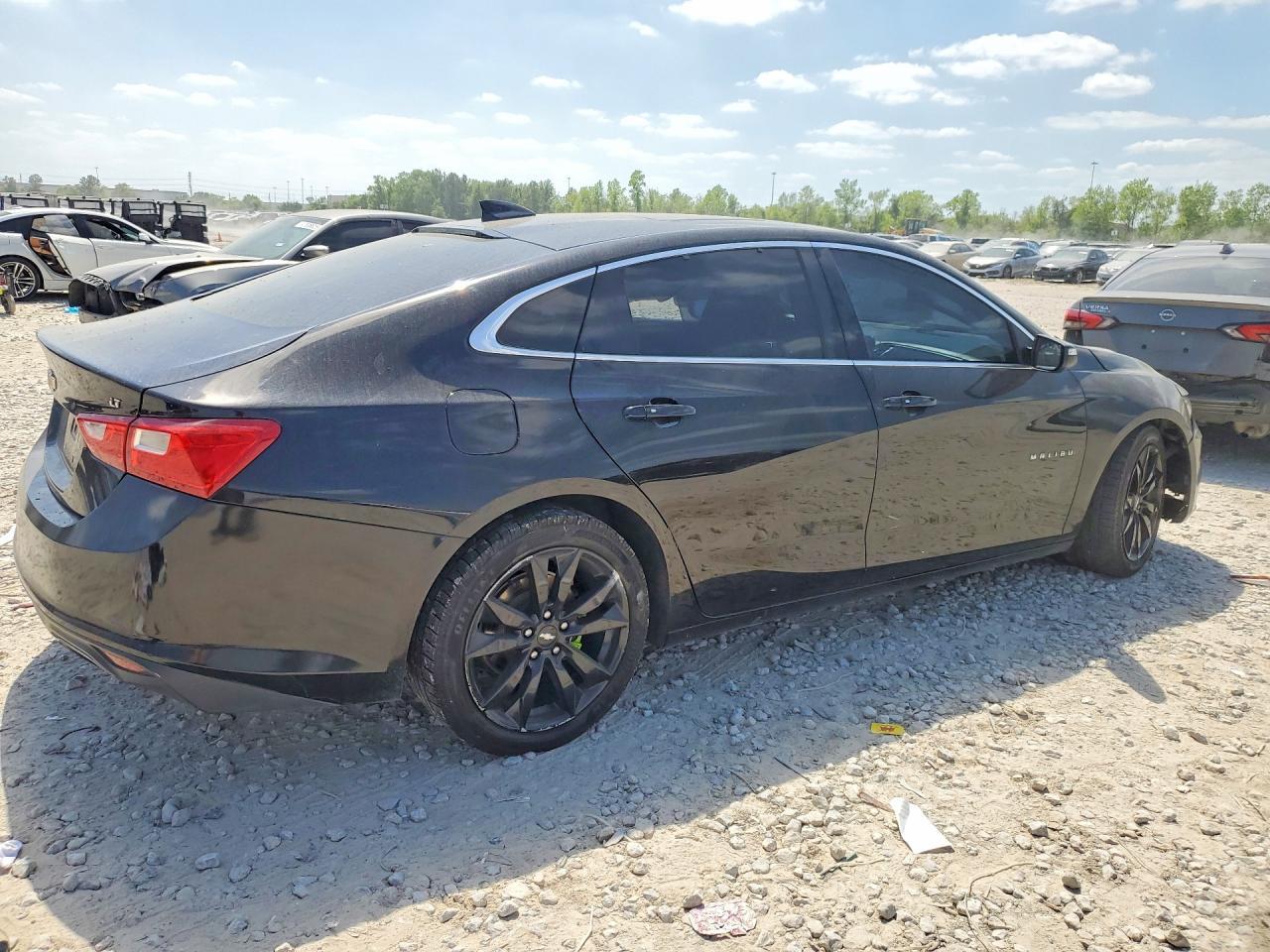2018 Chevrolet Malibu Lt - Фото 3