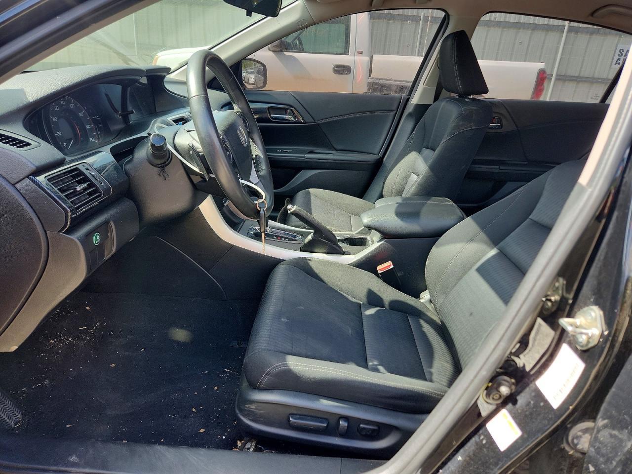 2015 Honda Accord Sport - Image 7