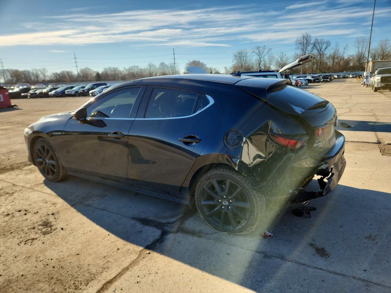 2021 Mazda 3 Premium - Image 2