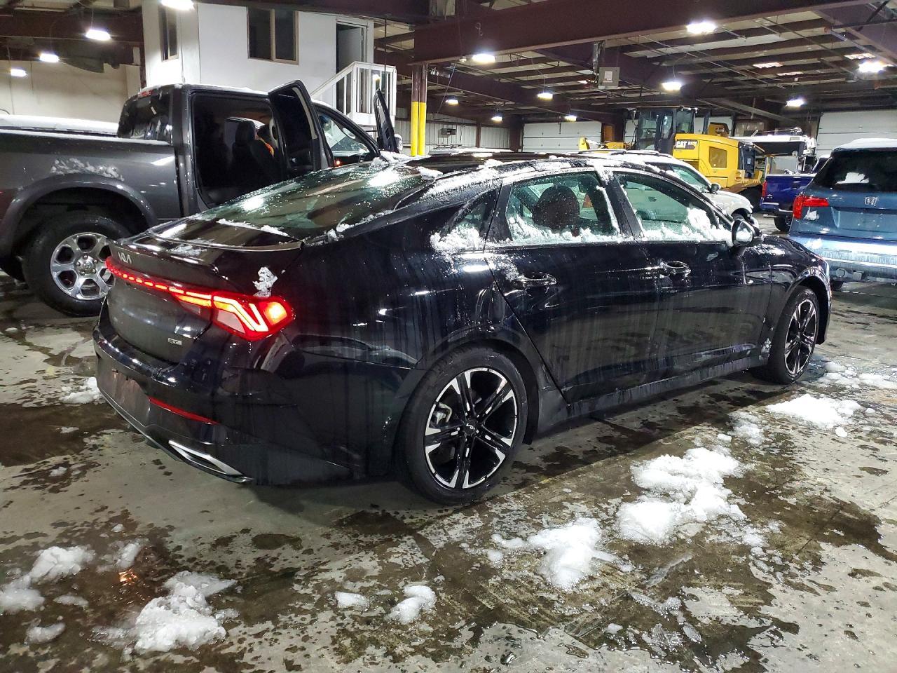 2024 Kia K5 Gt-Line - Фото 3
