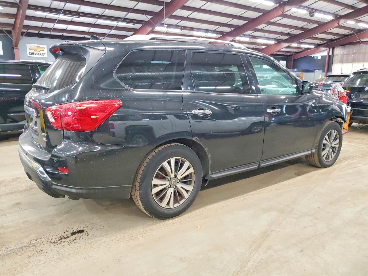 2019 Nissan Pathfinder Sl - Image 3