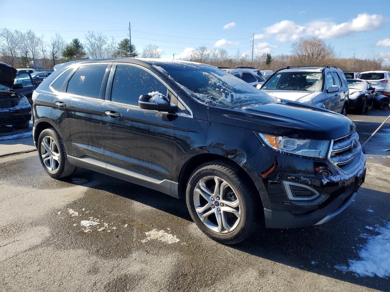 2017 Ford Edge Titanium - Image 4
