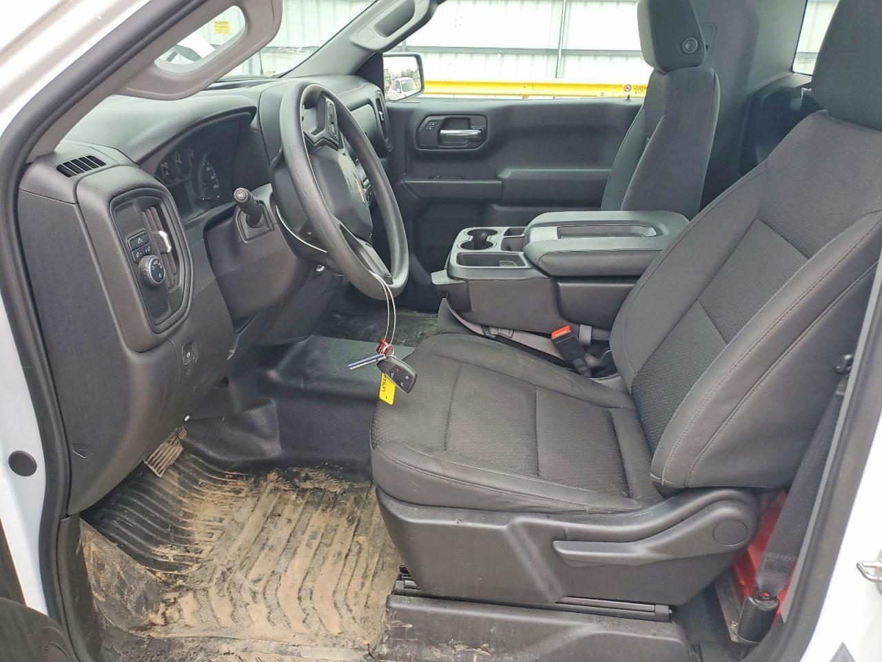 2024 Chevrolet Silverado C1500 - Image 7