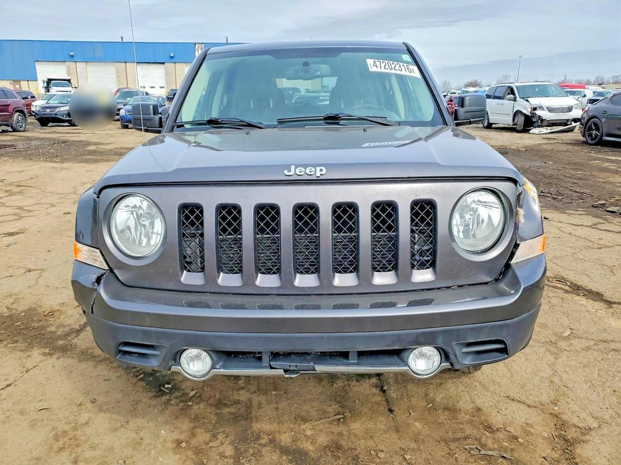 2016 Jeep Patriot Latitude - Image 5