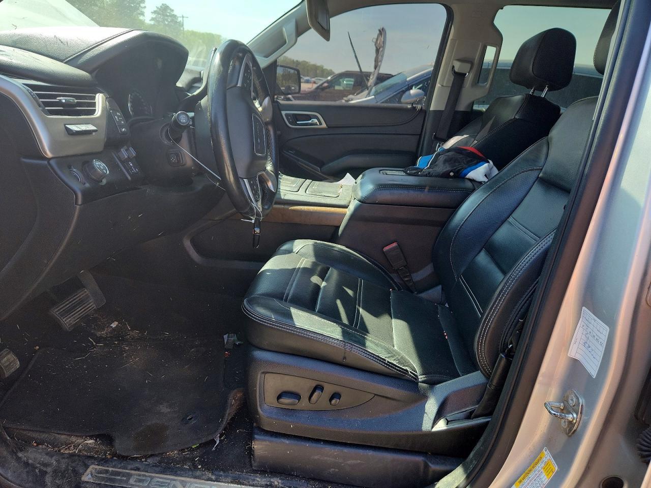2020 GMC Yukon Xl Denali - Image 7