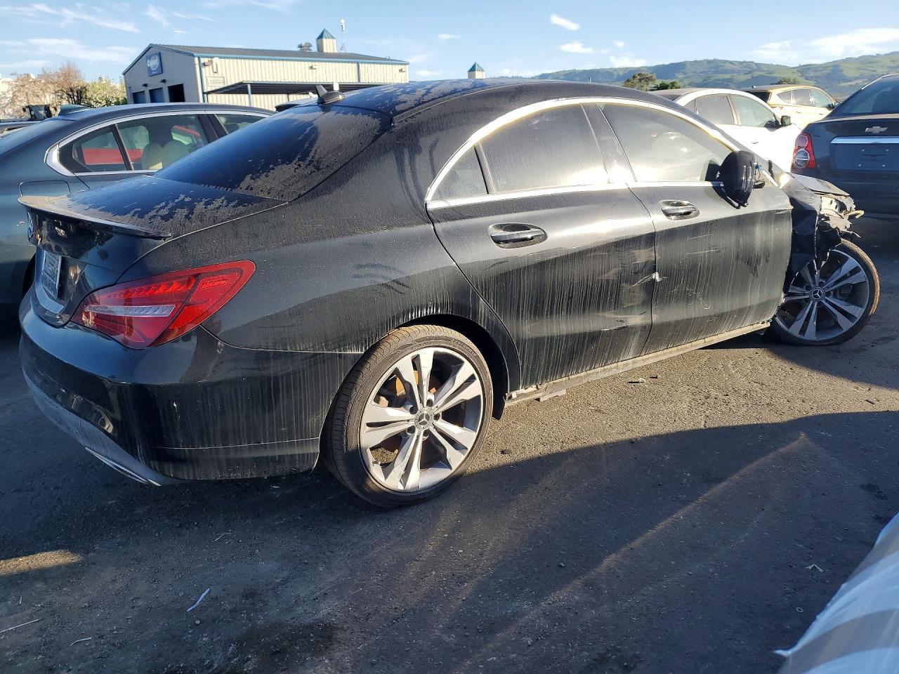 2018 Mercedes-Benz Cla 250 - Фото 3