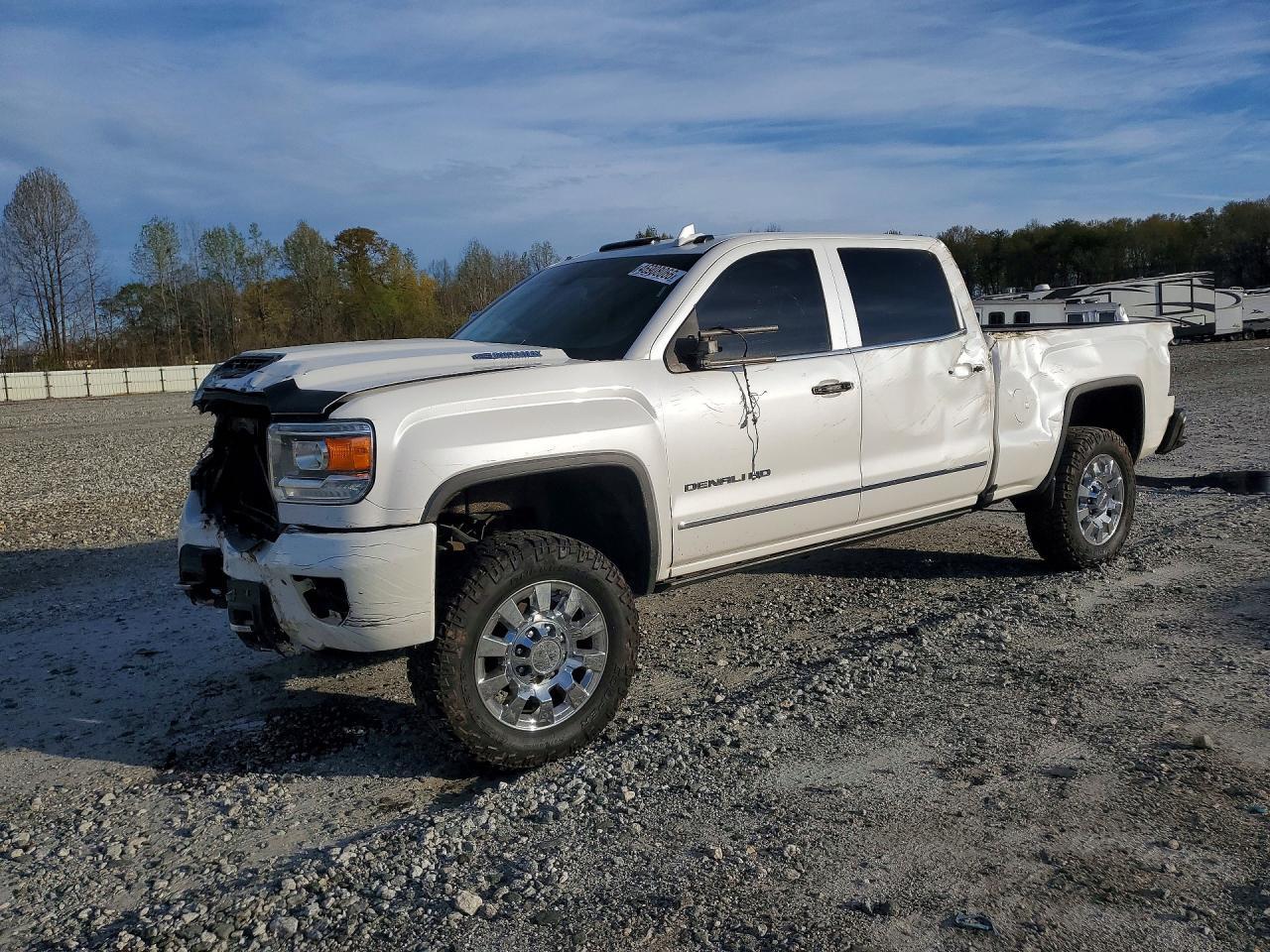 2018 GMC Sierra K2500 Denali