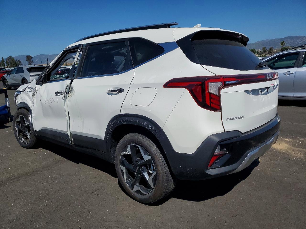 2025 Kia Seltos Ex - Фото 2