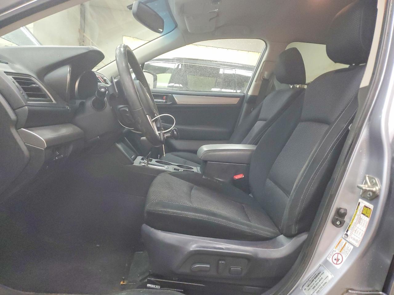 2015 Subaru Outback 2.5I Premium - Image 7