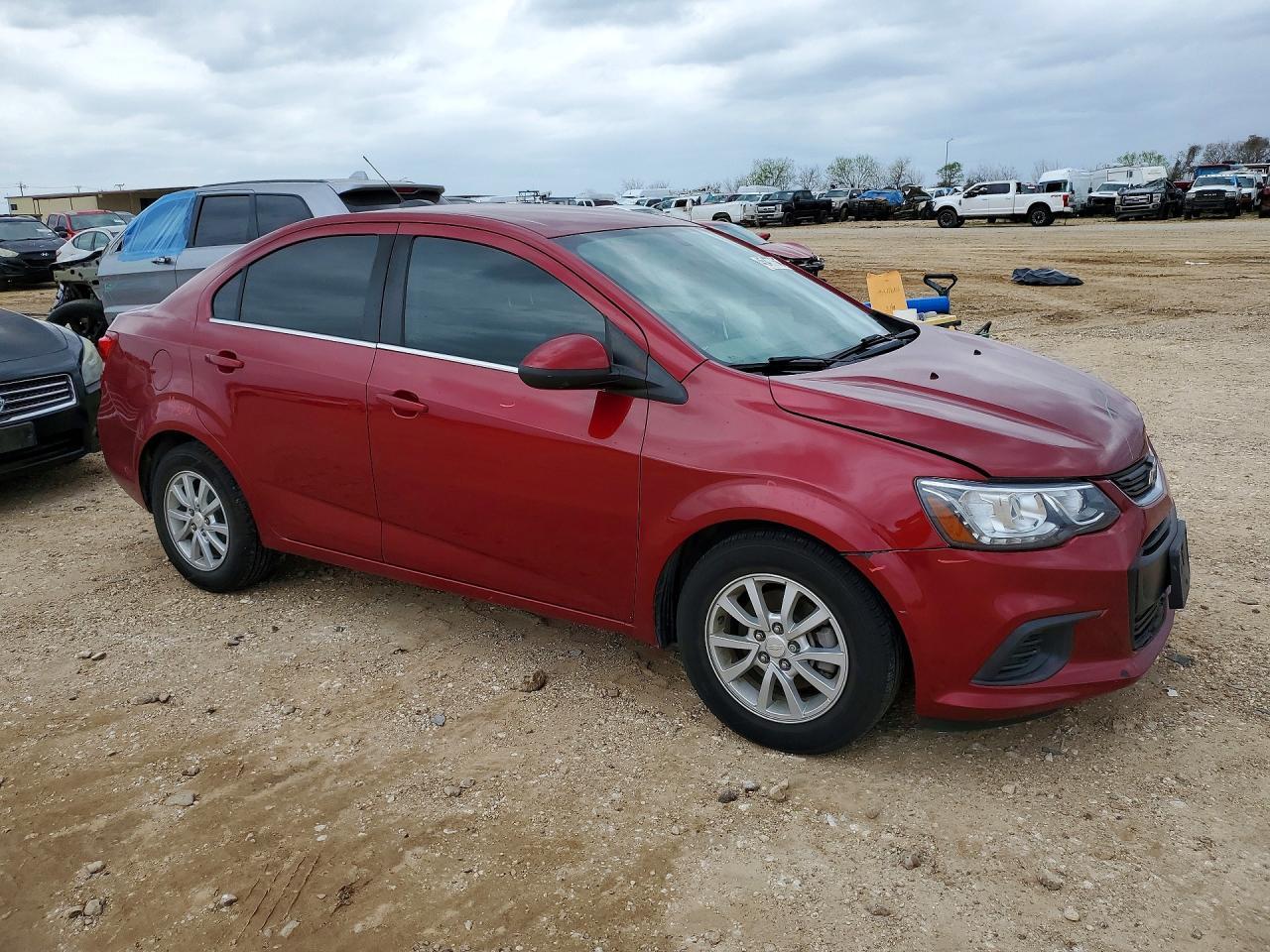 2019 Chevrolet Sonic Lt - Фото 4