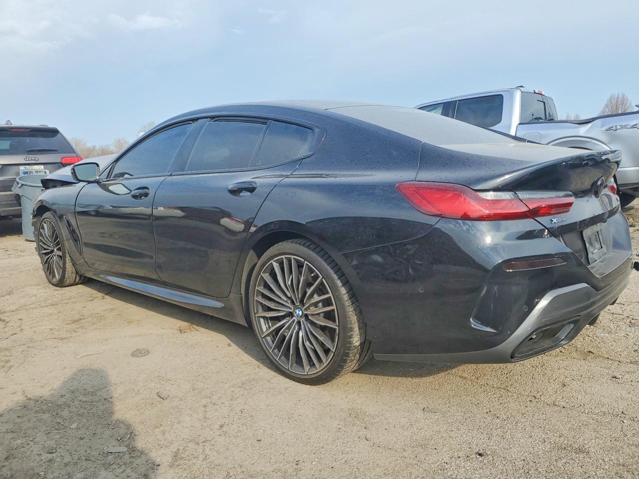 2020 BMW M850Xi - Фото 2