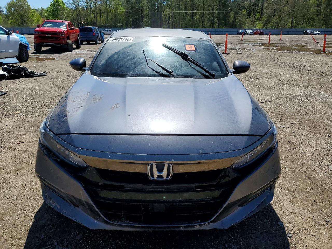 2018 Honda Accord Sport - Image 5