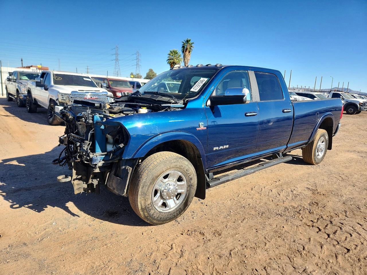 2022 Ram 2500 Laramie - Фото 2