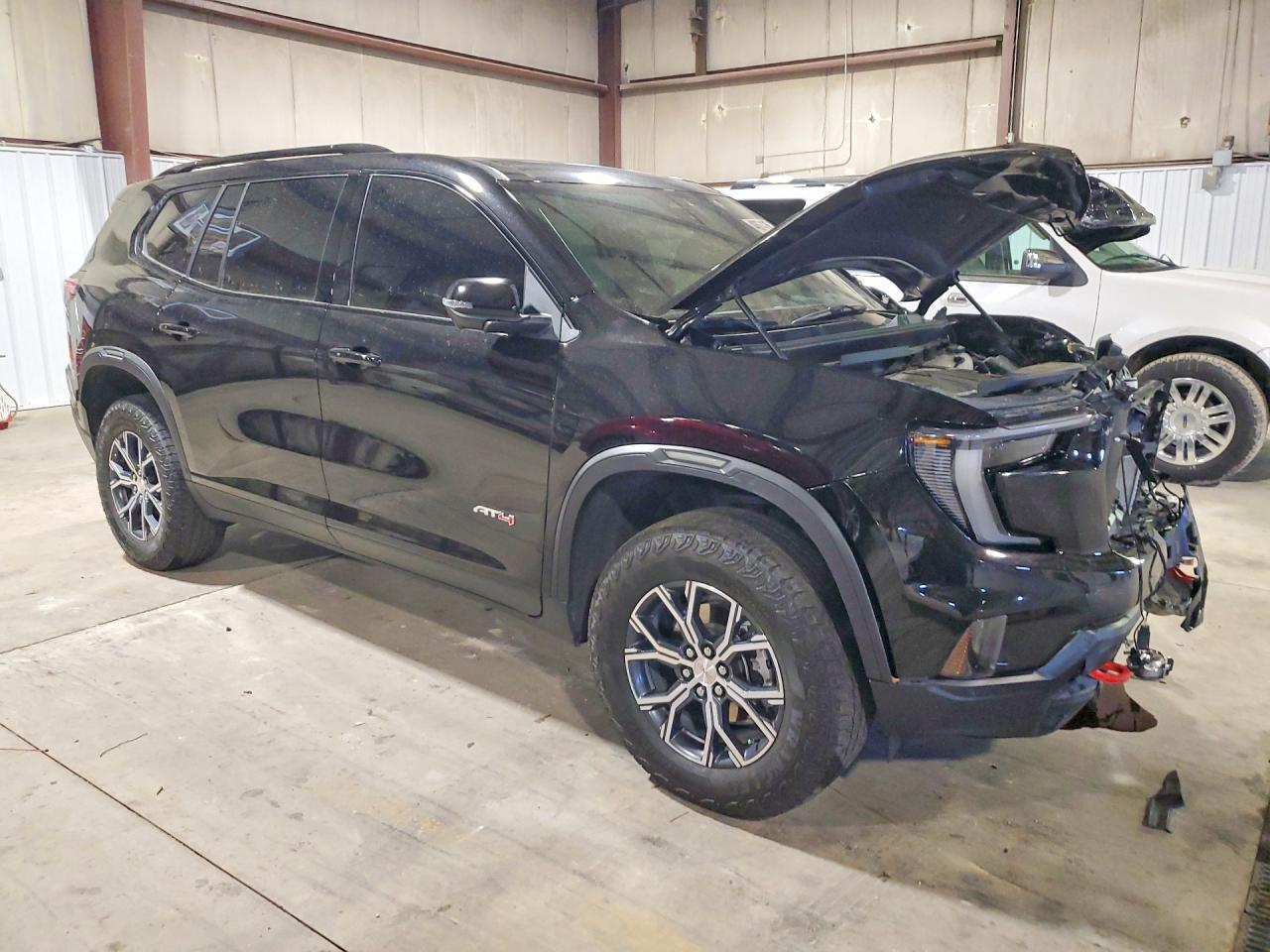 2025 GMC Acadia At4 - Фото 4