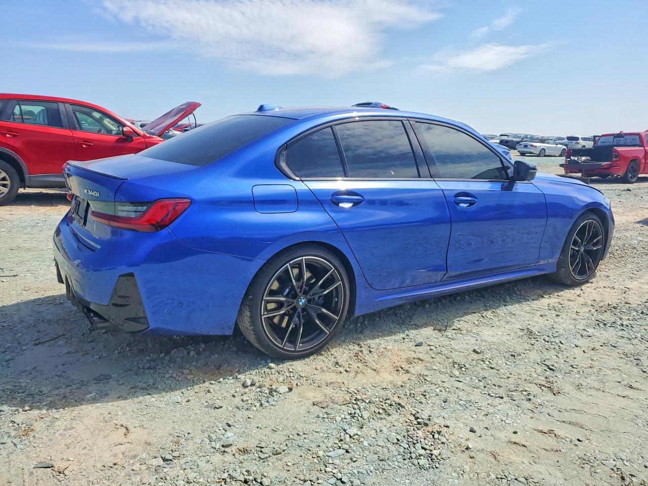 2025 BMW M340Xi - Фото 3