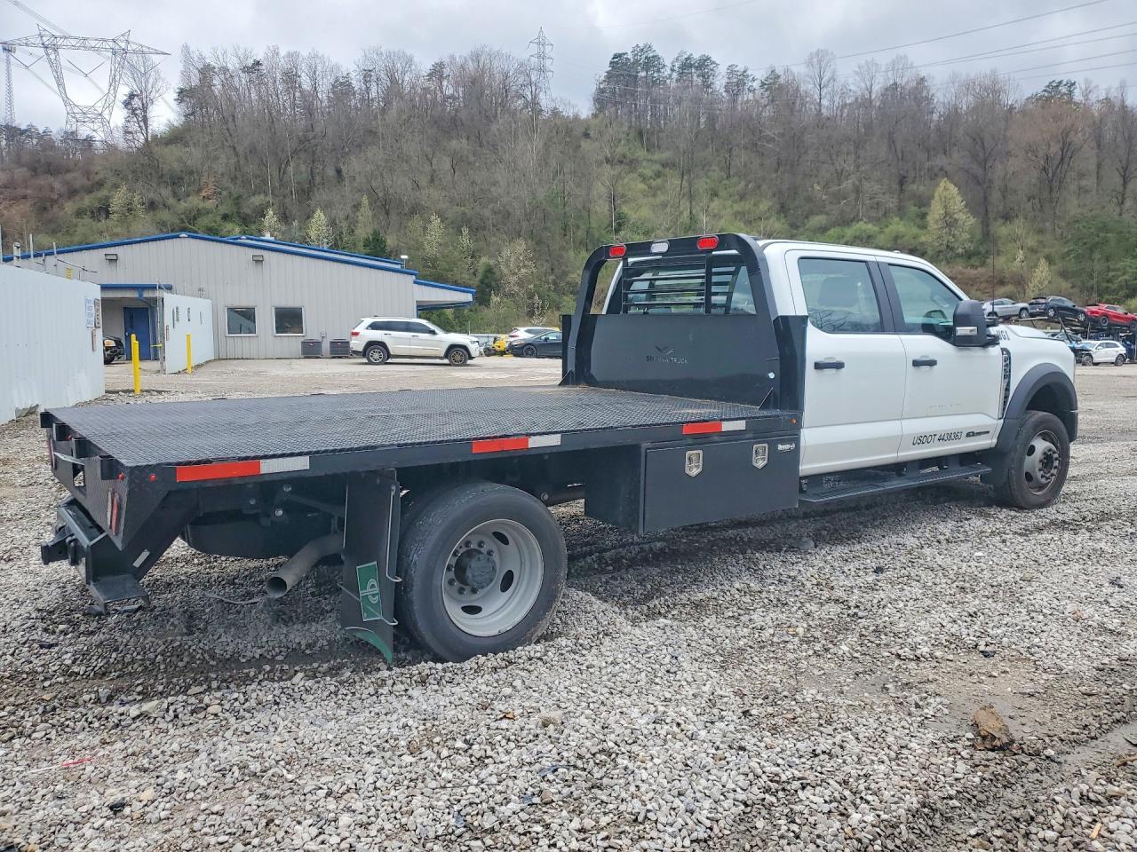2025 Ford F450 Super Duty Flatbed Truck - Image 3