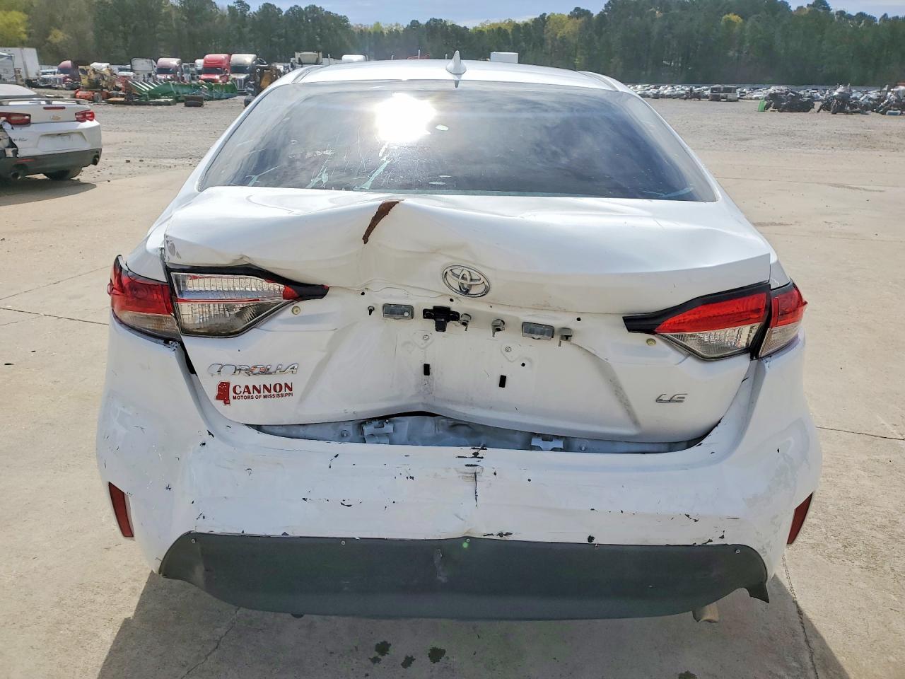 2024 Toyota Corolla Le - Image 6