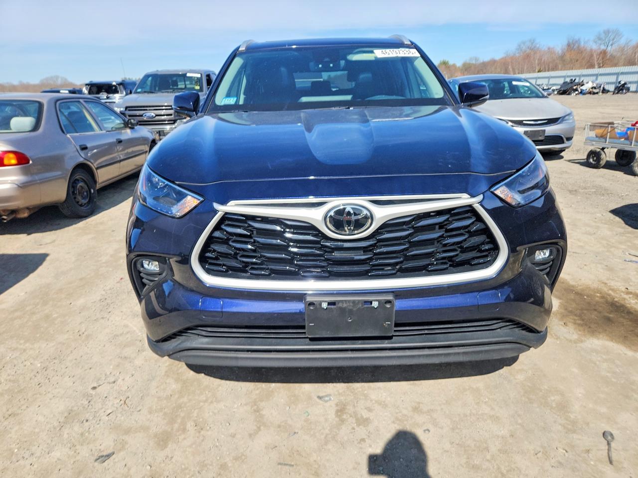 2023 Toyota Highlander Xle - Image 5