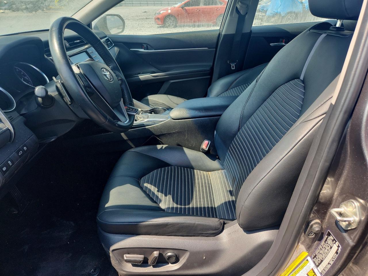 2018 Toyota Camry Se - Фото 7