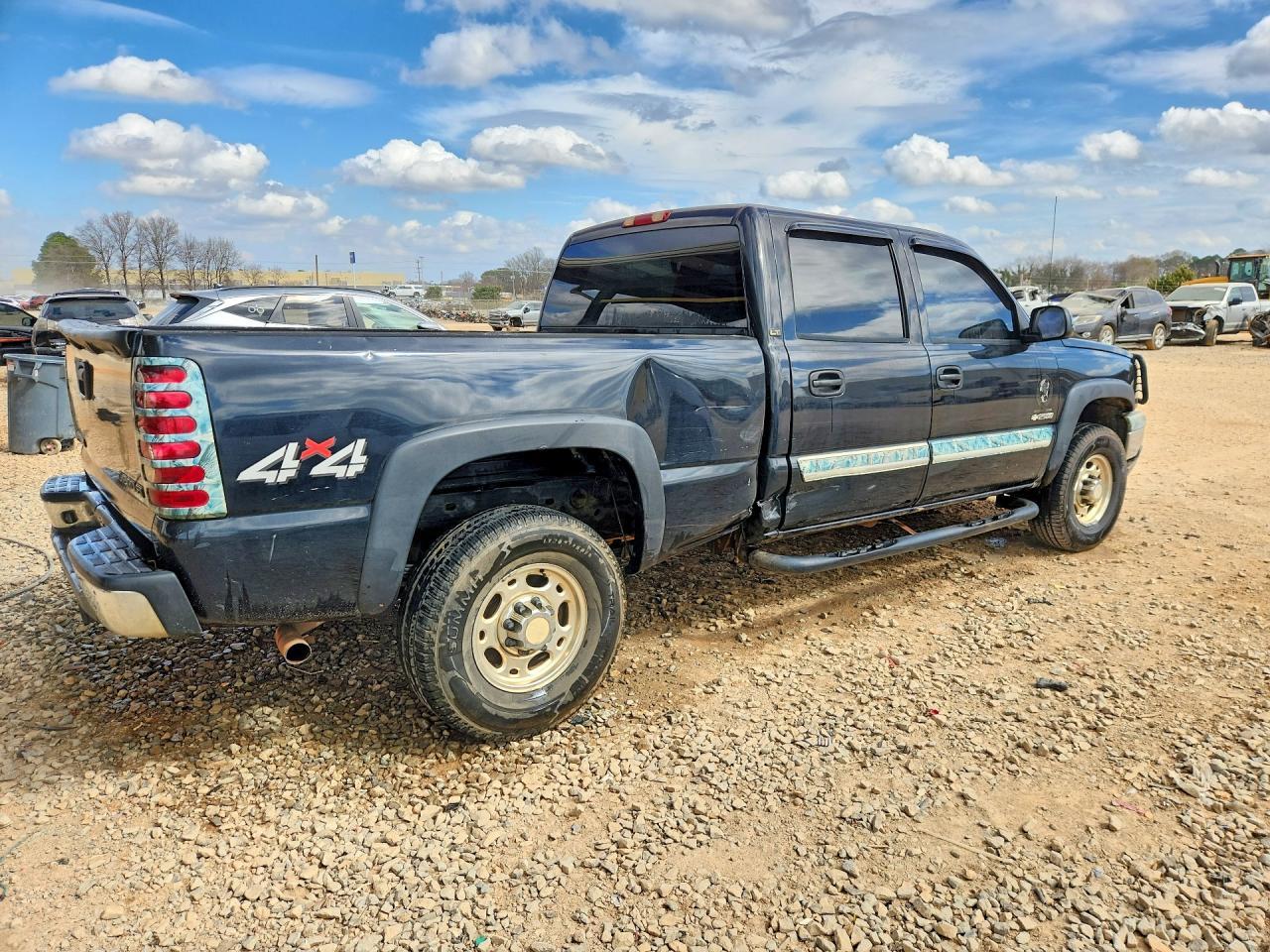 2004 Chevrolet Silverado K2500 - Фото 3