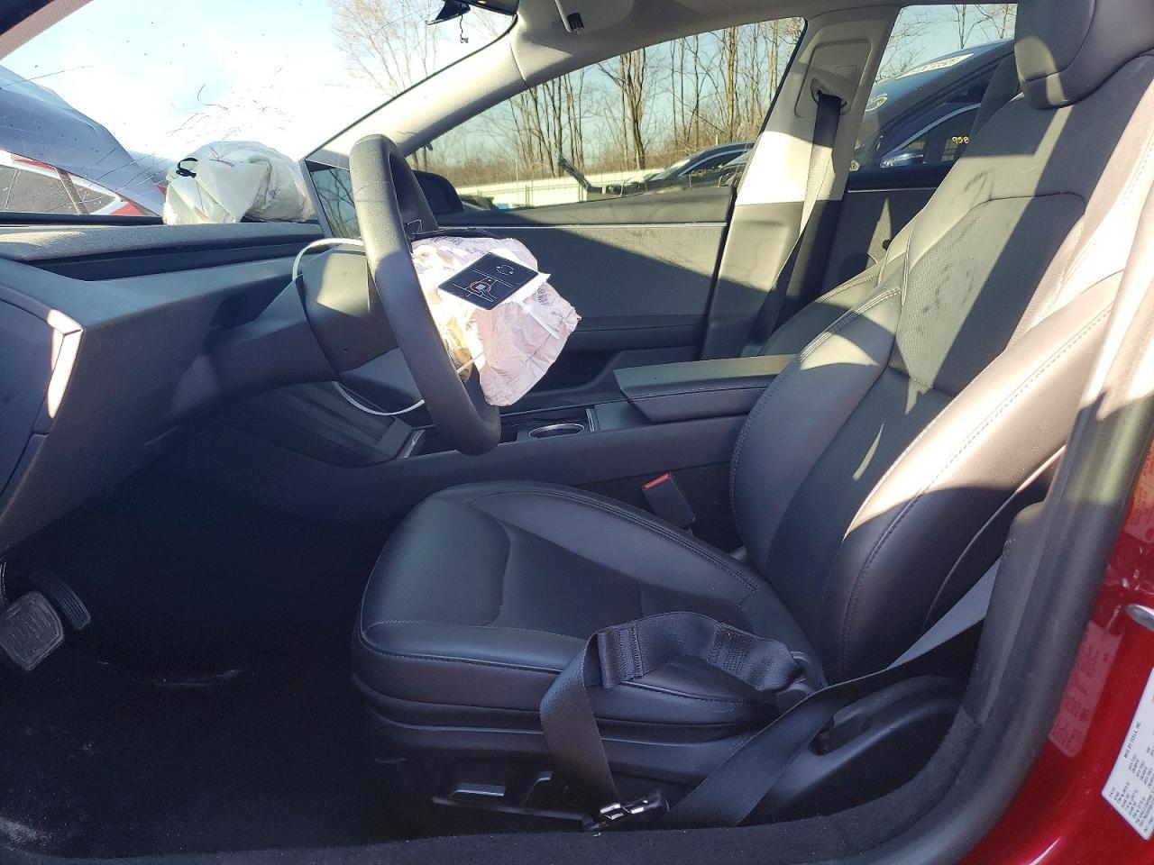 2024 Tesla Model 3 - Фото 7