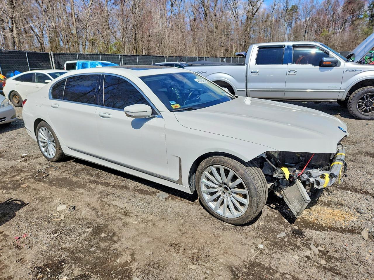 2022 BMW 740 I - Фото 4