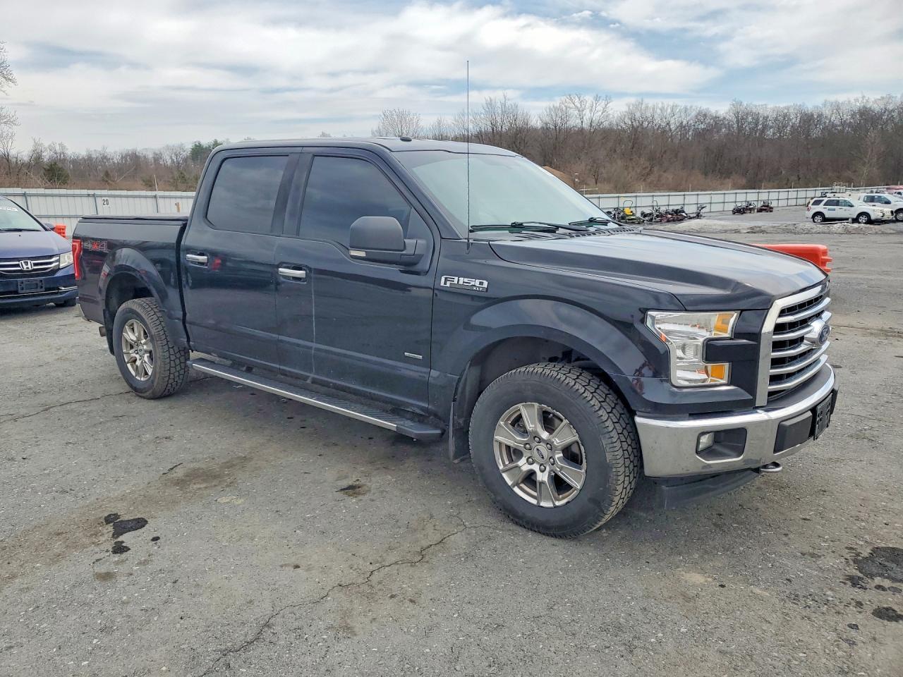 2017 Ford F150 Supercrew - Фото 4