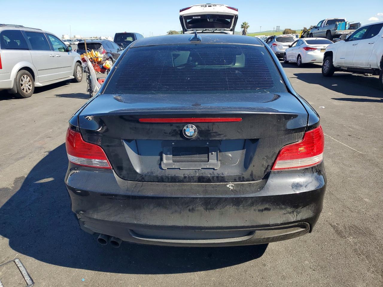 2010 BMW 128 I - Image 6
