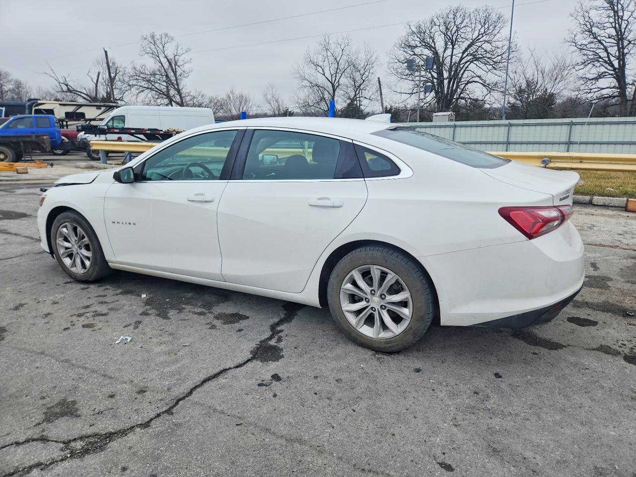 2020 Chevrolet Malibu Lt - Фото 2