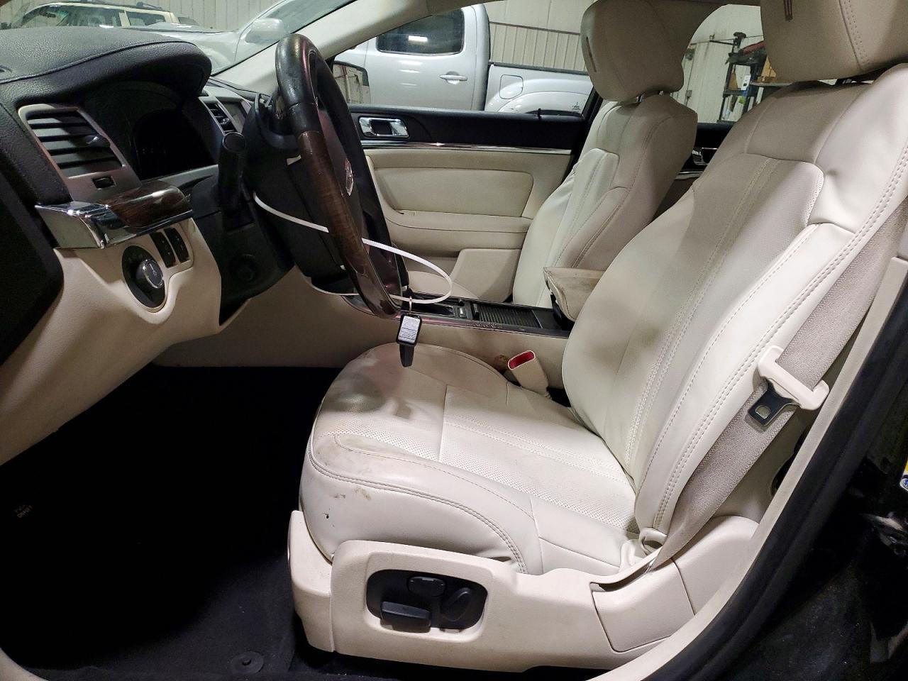 2011 Lincoln Mks - Фото 7