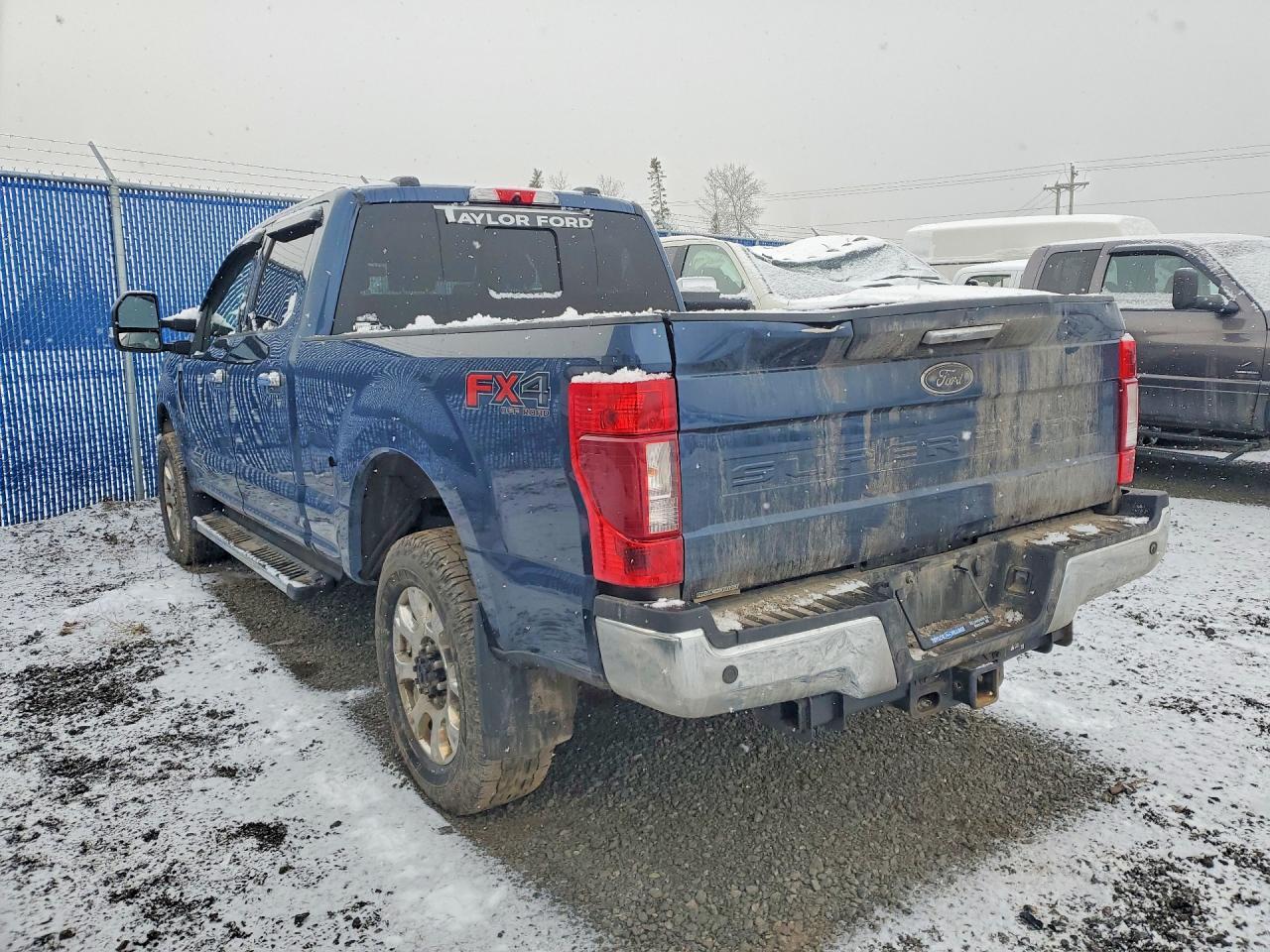 2020 Ford F350 Super Duty - Фото 2