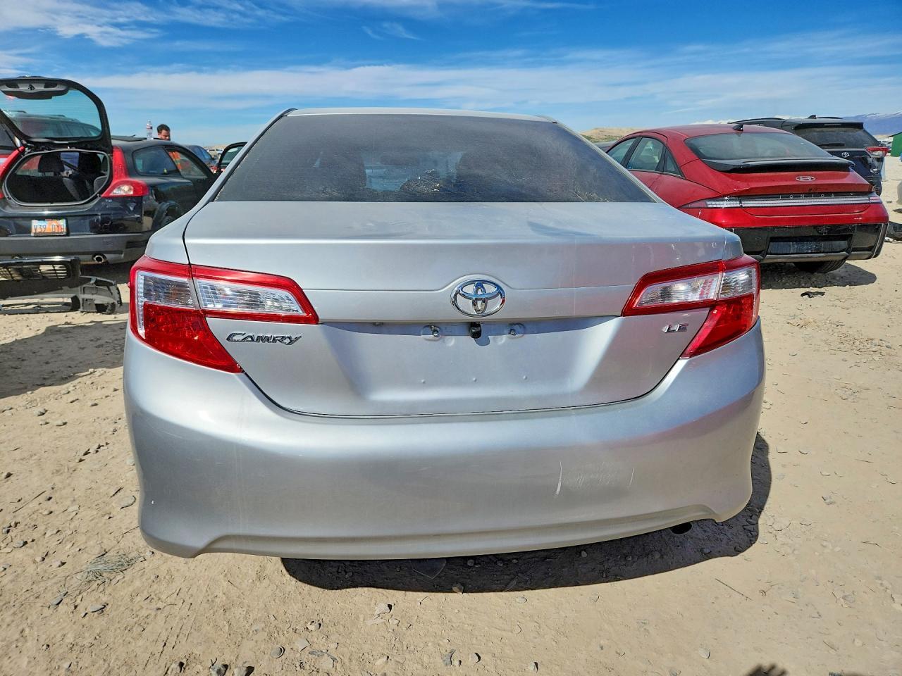 2014 Toyota Camry Le - Фото 6