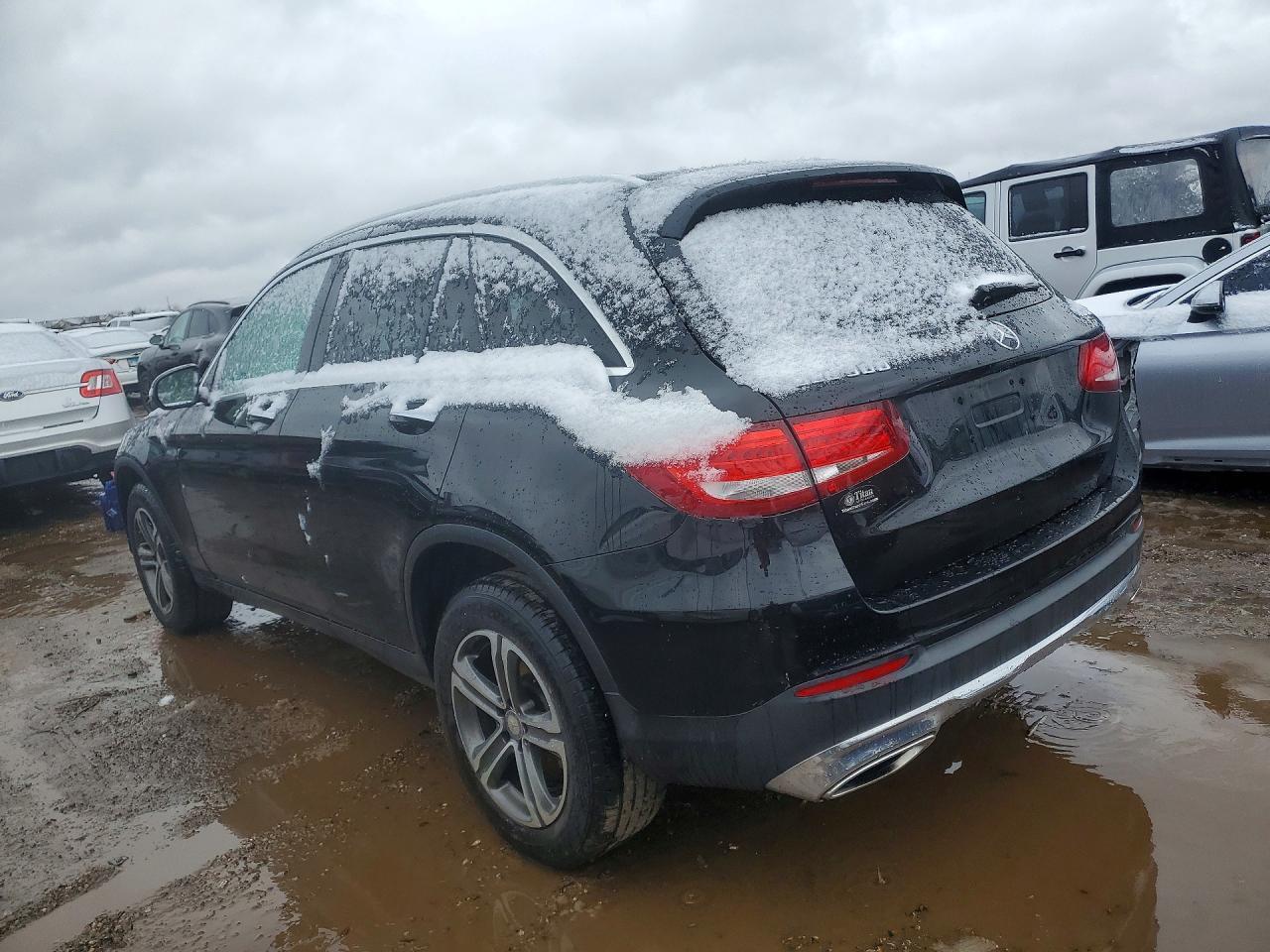 2016 Mercedes-Benz Glc 300 4Matic - Фото 2