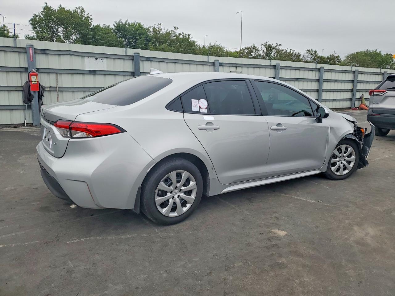 2026 Toyota Corolla Le - Фото 3
