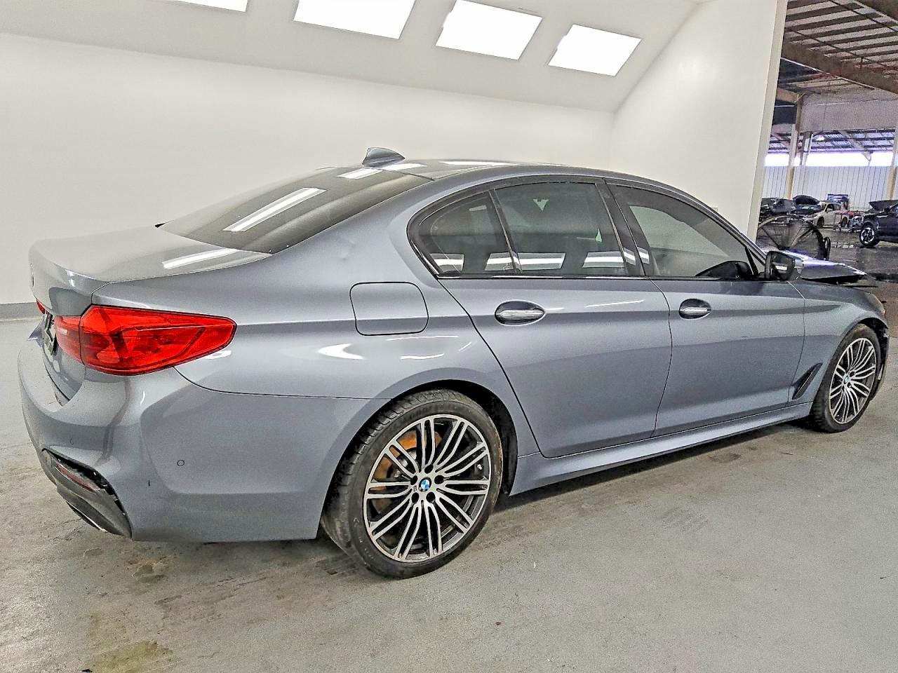 2017 BMW 540 I - Image 3