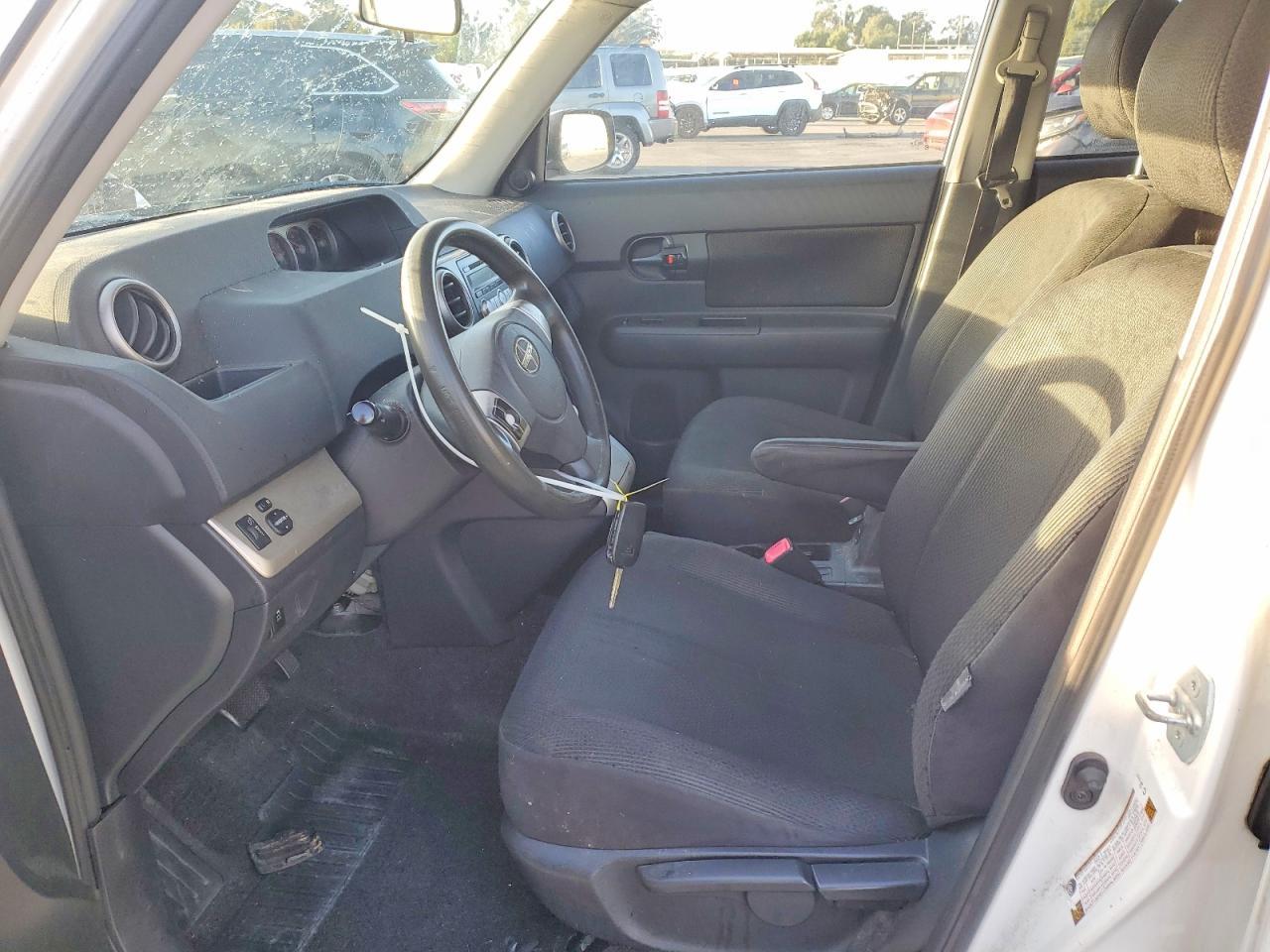2008 Scion Xb - Image 7