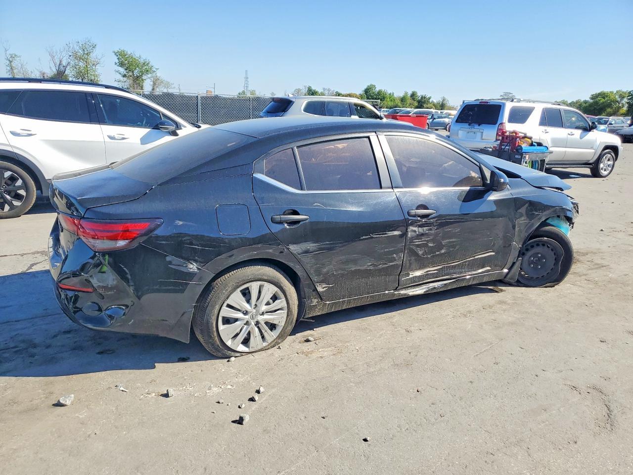 2024 Nissan Sentra S - Image 3