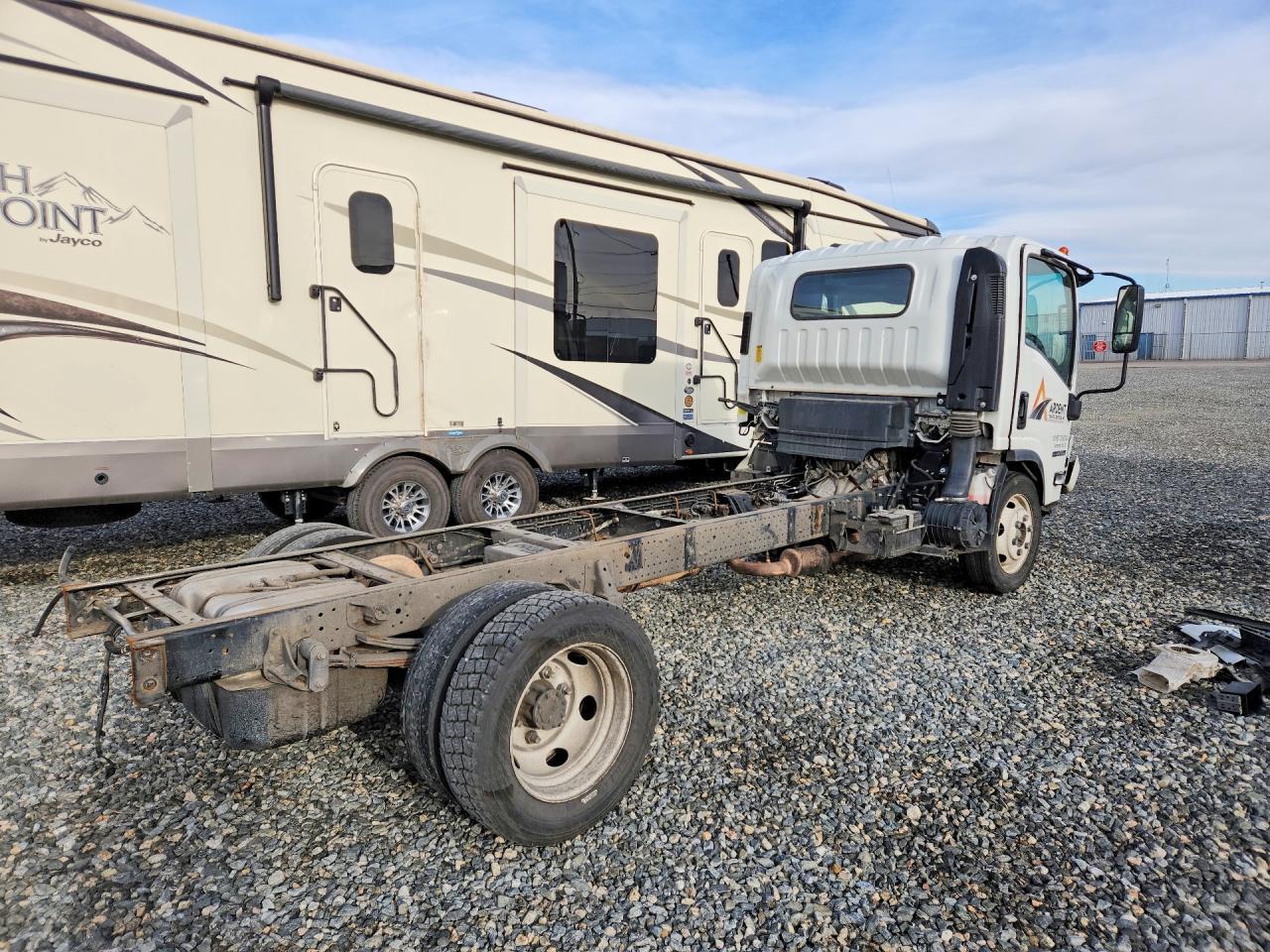 2024 Isuzu Npr Hd Truck Cab And Chassis - Фото 3