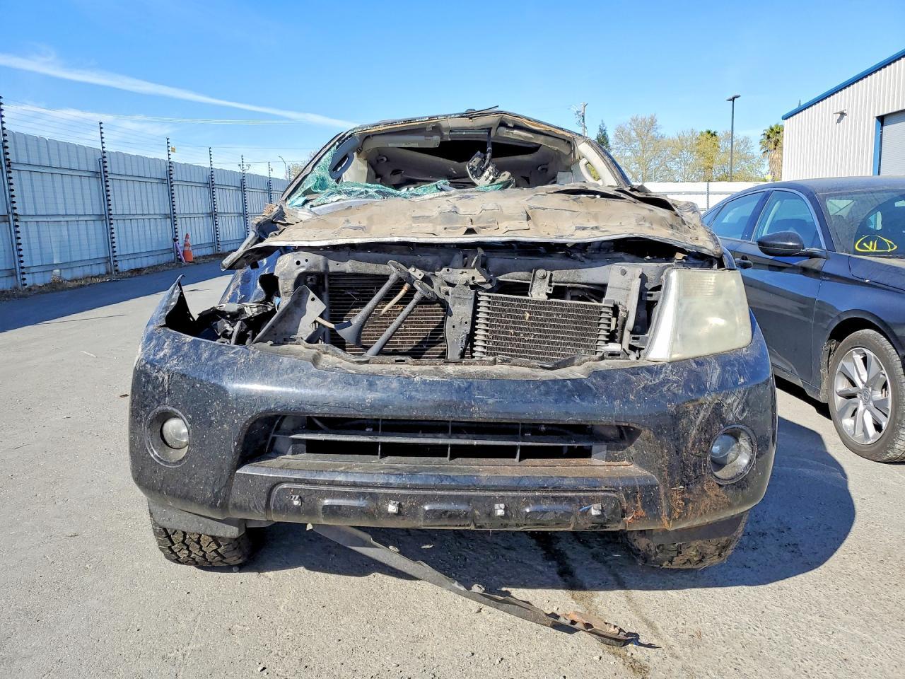 2012 Nissan Pathfinder S - Фото 5
