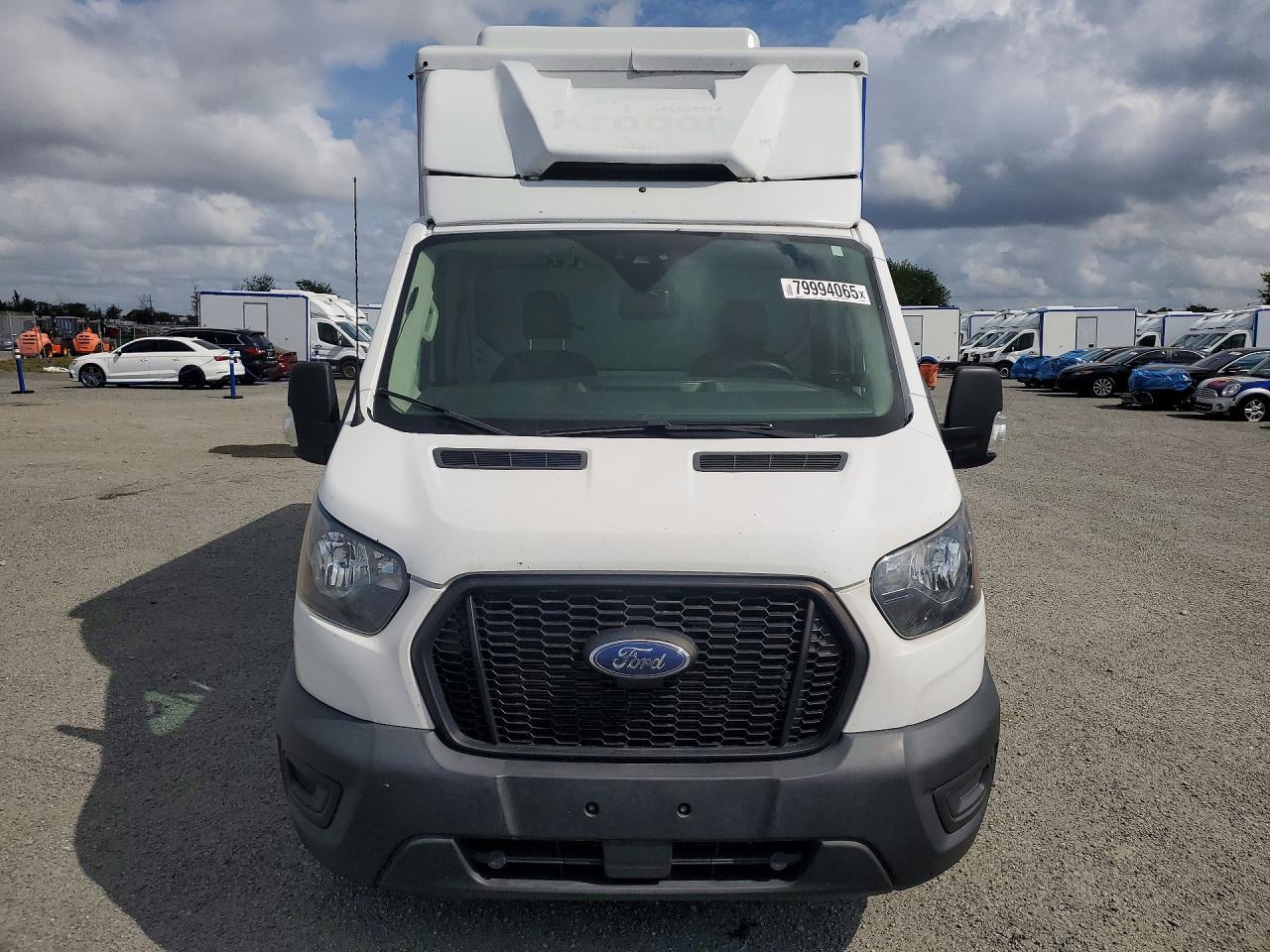 2021 Ford Transit Delivery Truck - Фото 5