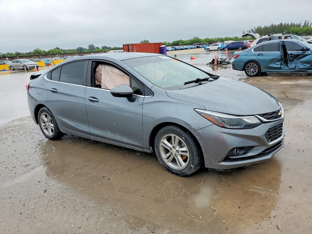 2018 Chevrolet Cruze Lt - Фото 4