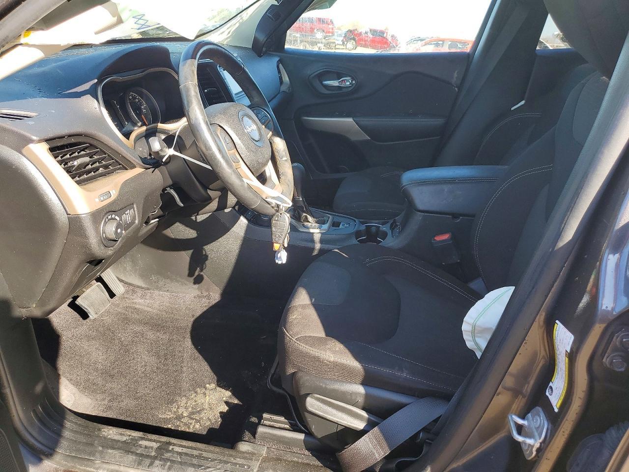 2017 Jeep Cherokee Latitude - Фото 7